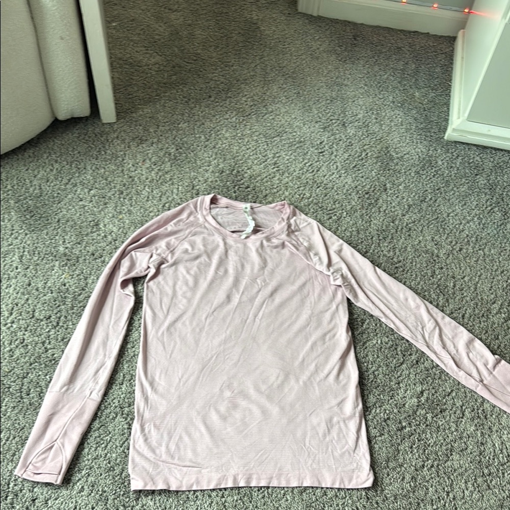 Light Pink Long Sleeve Lululemon swiftly tech